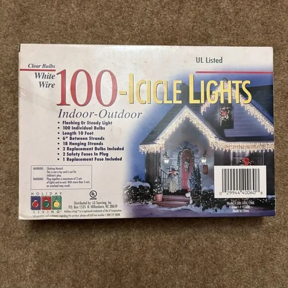 Holiday Living 100 Icicle Light String‎ 18 White Strands Clear Bulbs 10ft New